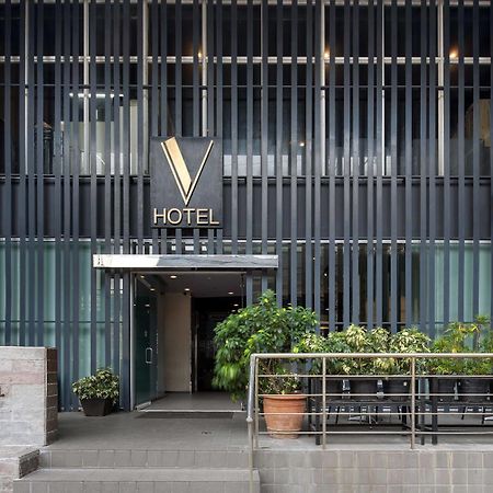 V Hotel Manila Exterior photo